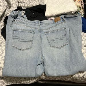American Eagle mom jeans size 12R